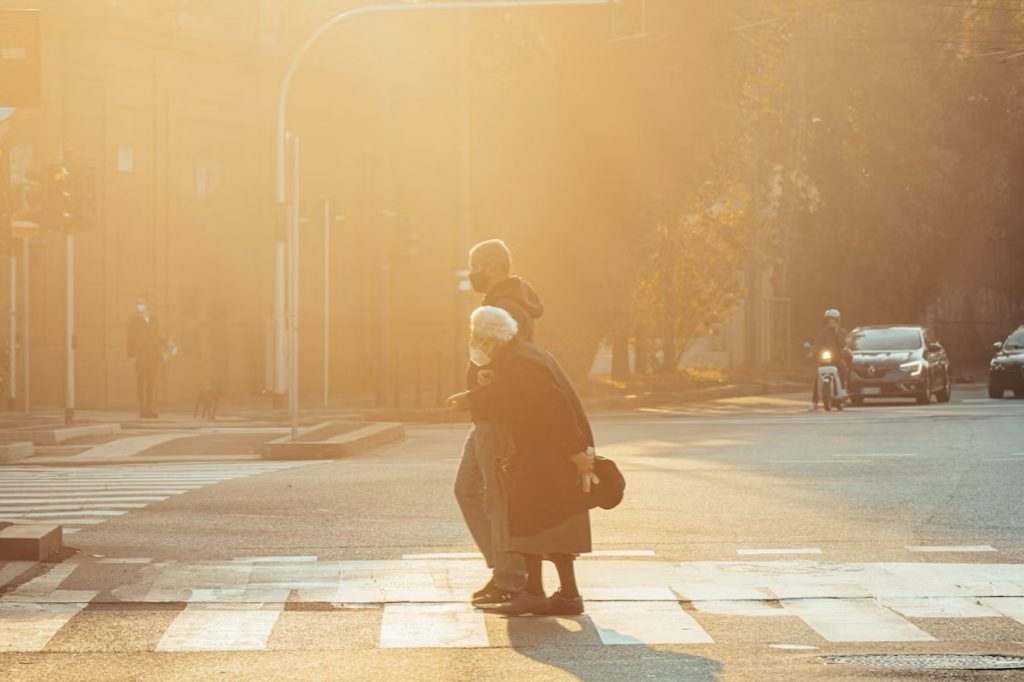 良い行いを隠れてするの写真