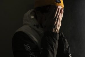 心を責める告発者サタンの画像